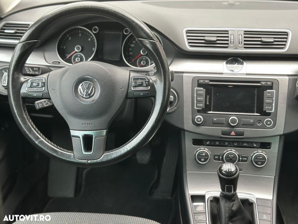 Volkswagen Passat 2.0 TDI Comfortline DPF - 13