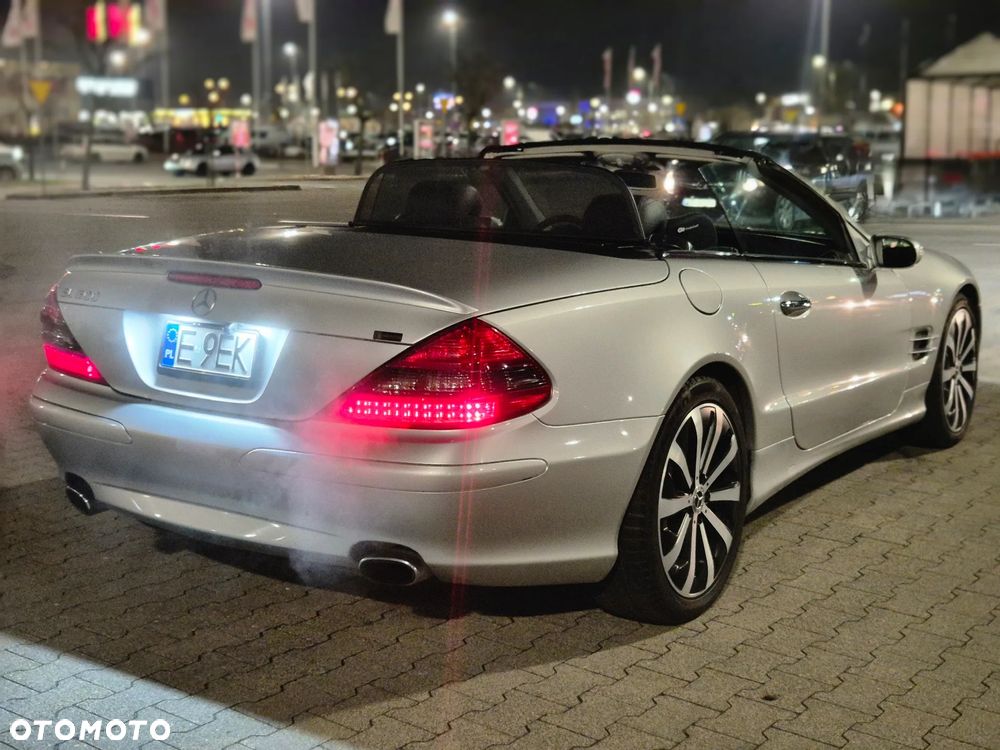 Mercedes-Benz SL - 9