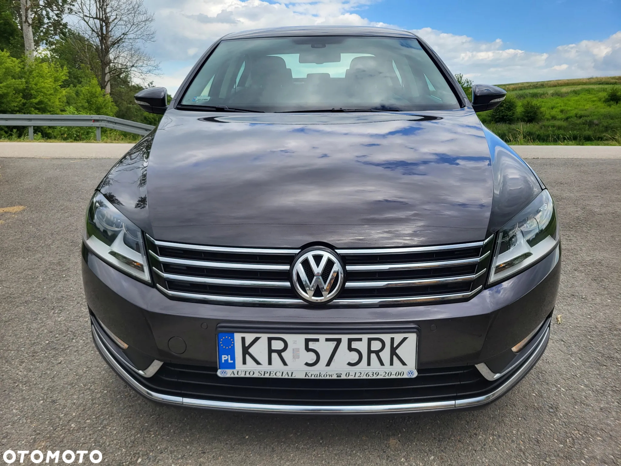 Volkswagen Passat 1.4 TSI BMT Comfortline - 9