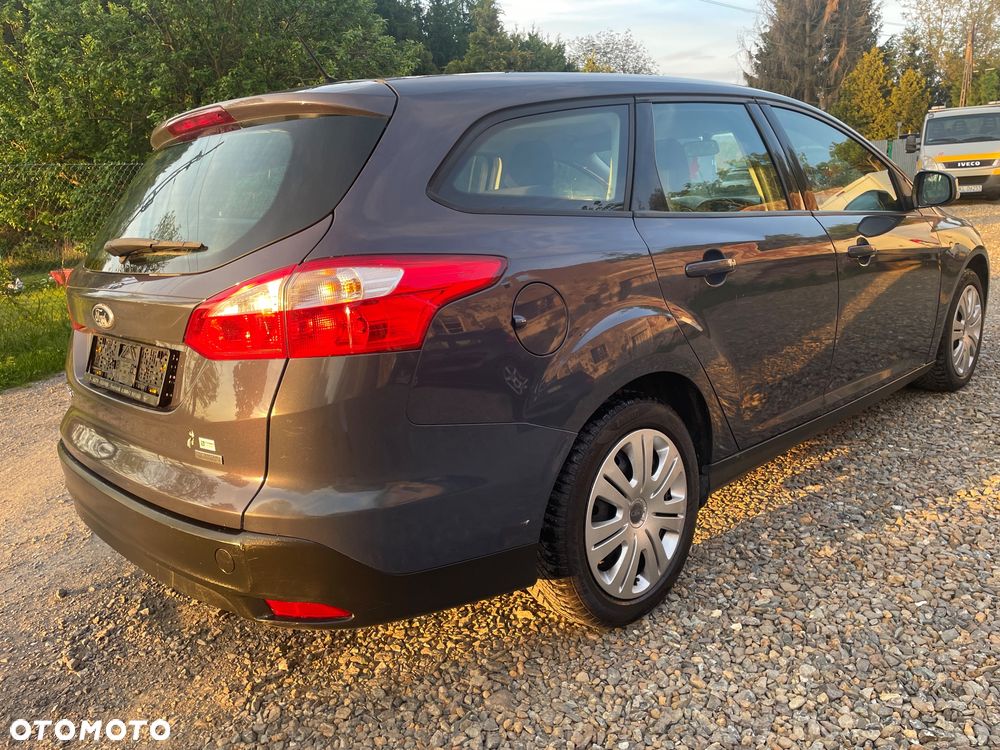 Ford Focus 1.6 TDCi DPF Champions Edition - 5