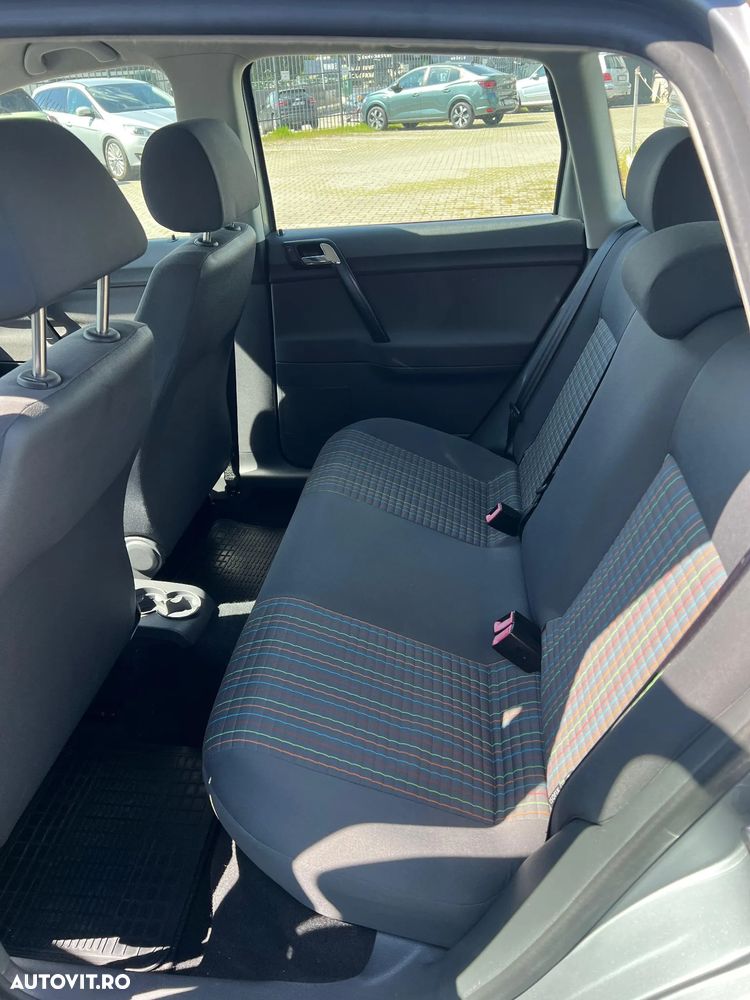 Volkswagen Polo - 22