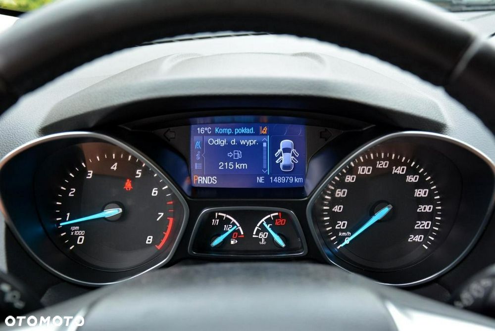Ford Kuga 1.6 EcoBoost 4WD Titanium - 26