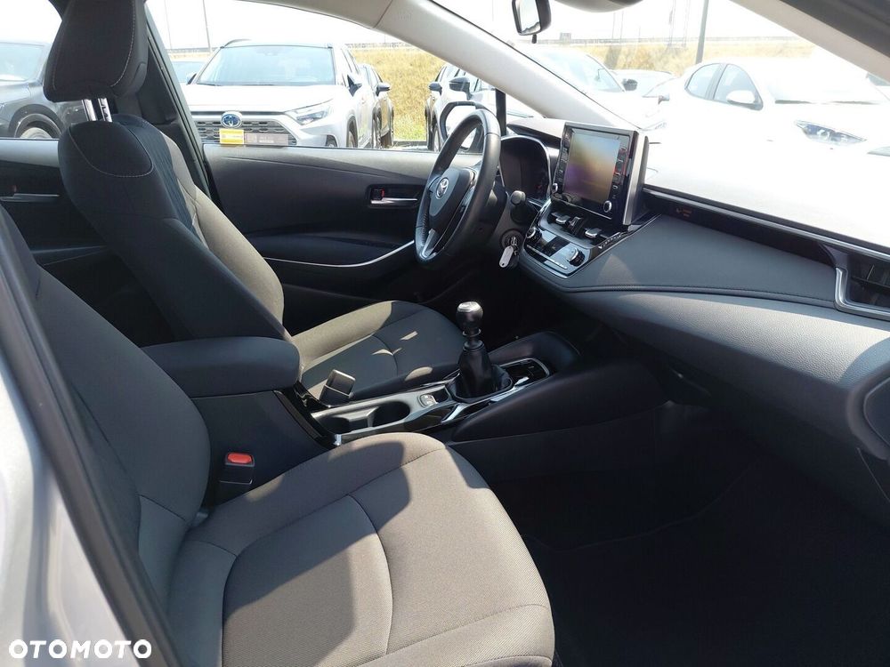 Toyota Corolla - 9