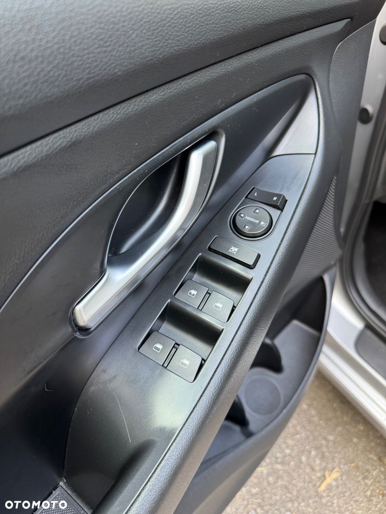 Hyundai i30 1.5 DPI Comfort - 16