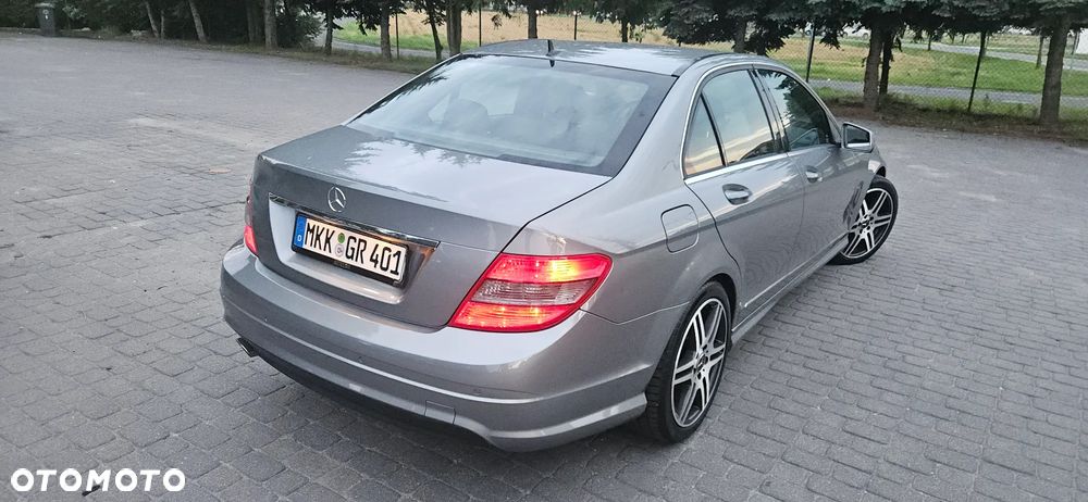 Mercedes-Benz Klasa C - 16