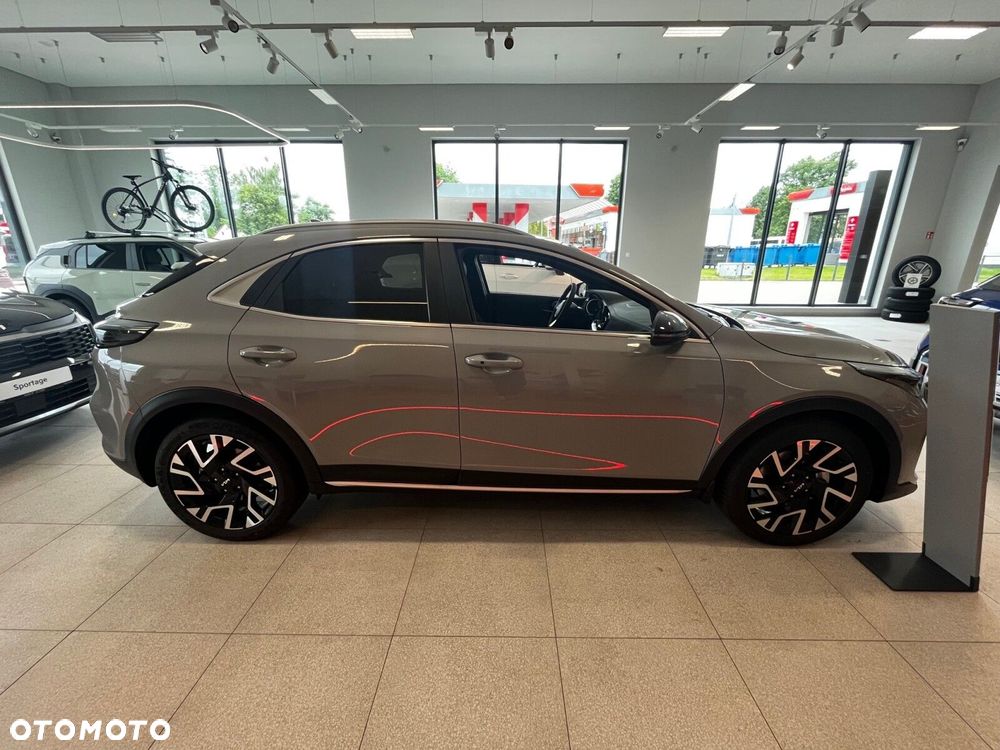 Kia XCeed - 4
