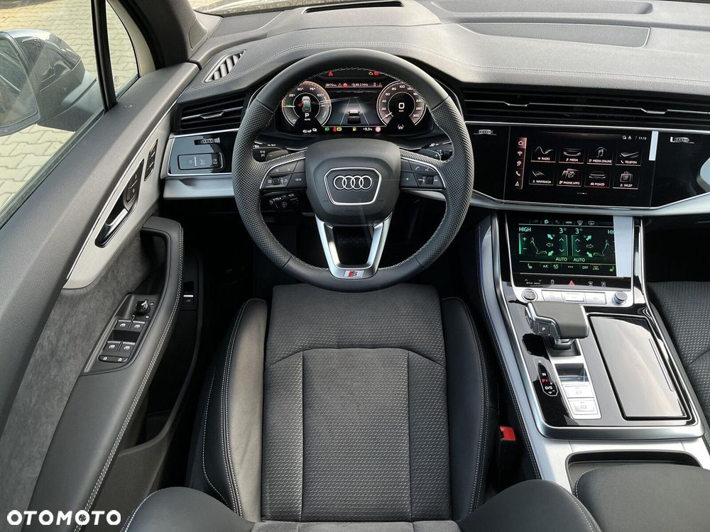 Audi Q7 - 40