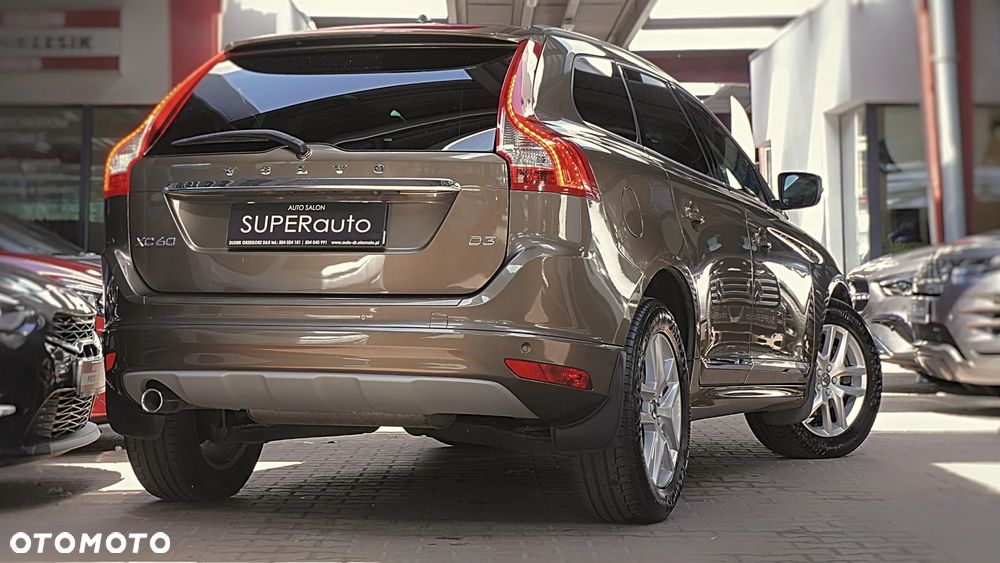 Volvo XC 60 D3 Drive-E Summum - 11