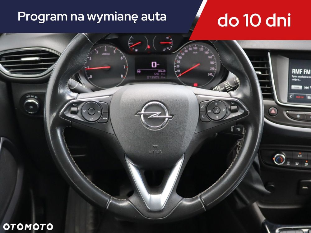 Opel Crossland X - 18