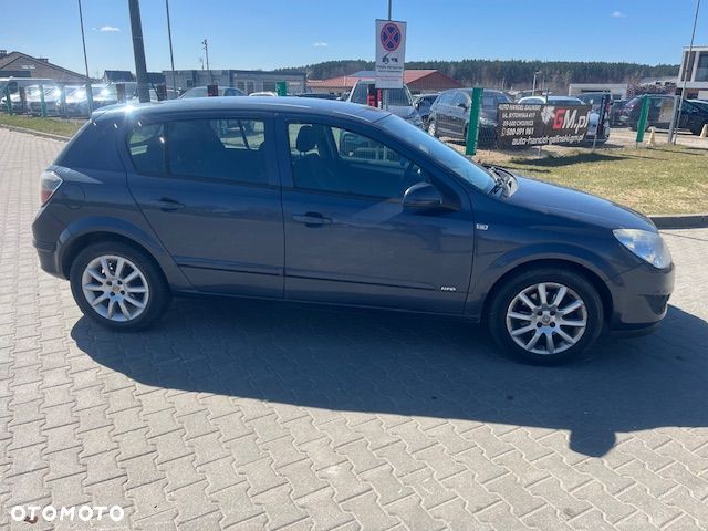 Opel Astra 1.4 Selection - 8