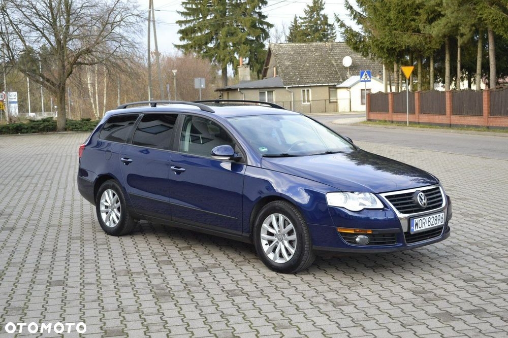 Volkswagen Passat - 12