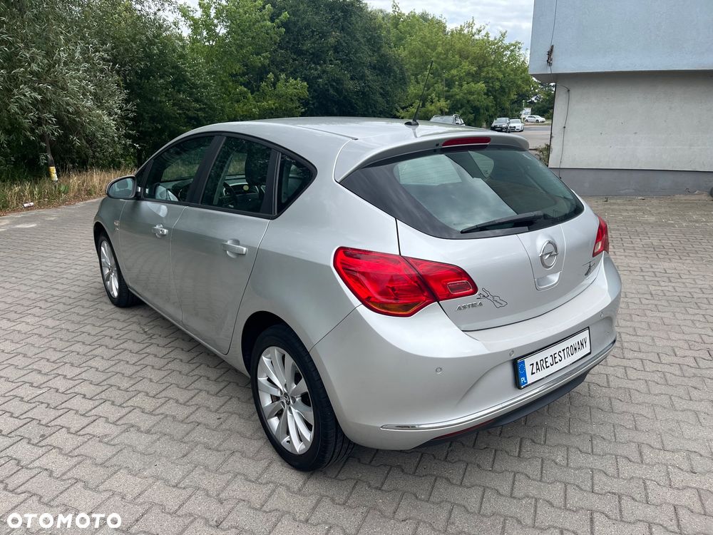 Opel Astra 1.4 Turbo Active - 4