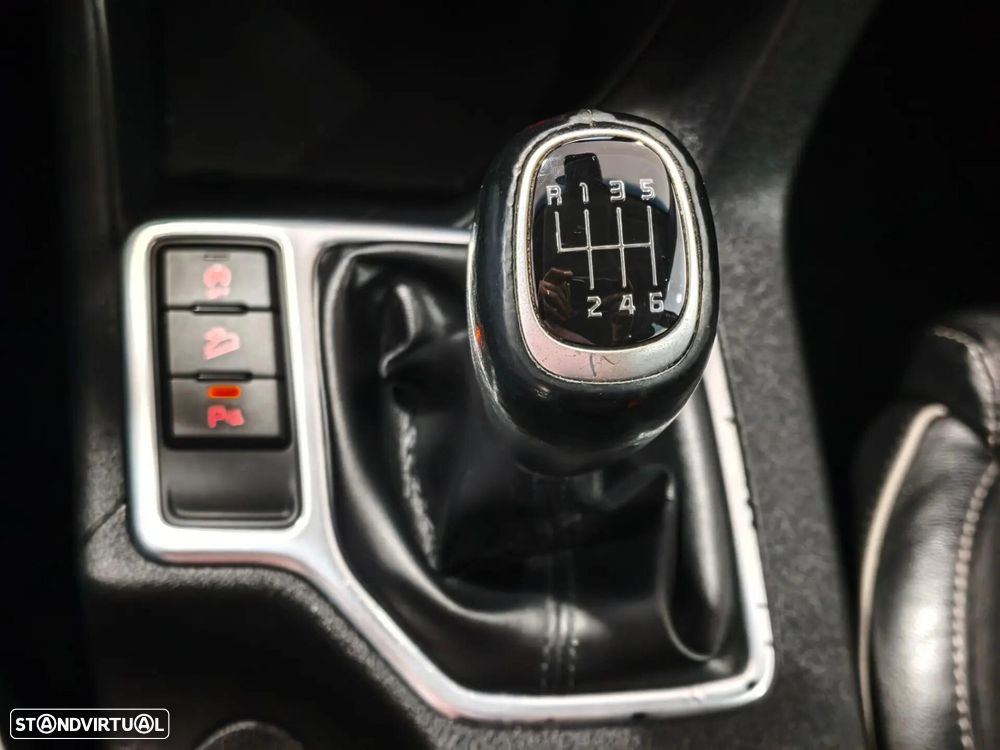 Kia Sportage 1.6 CRDI ISG SX - 12