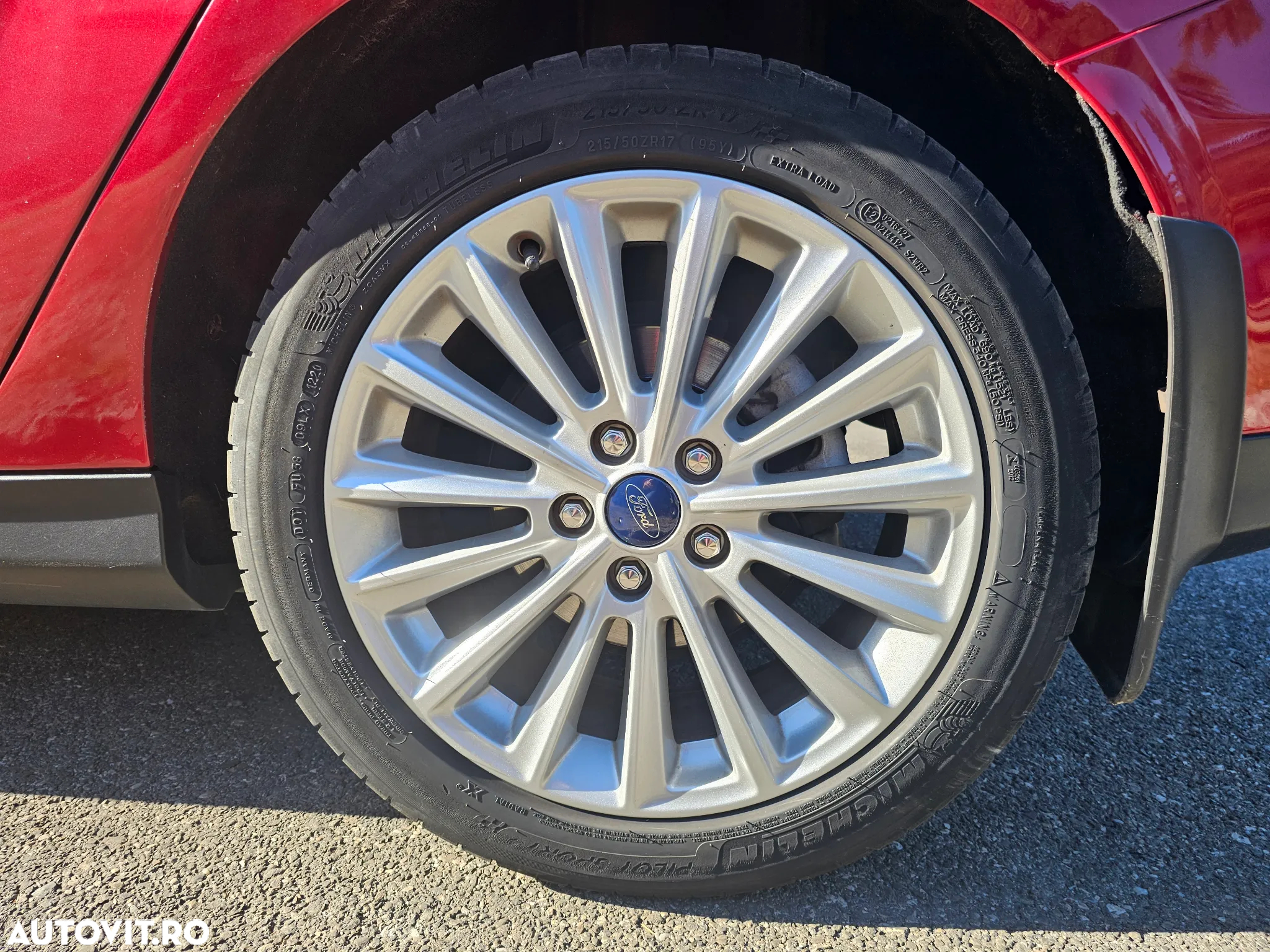 Ford Focus 1.0 EcoBoost Start Stop Titanium - 9