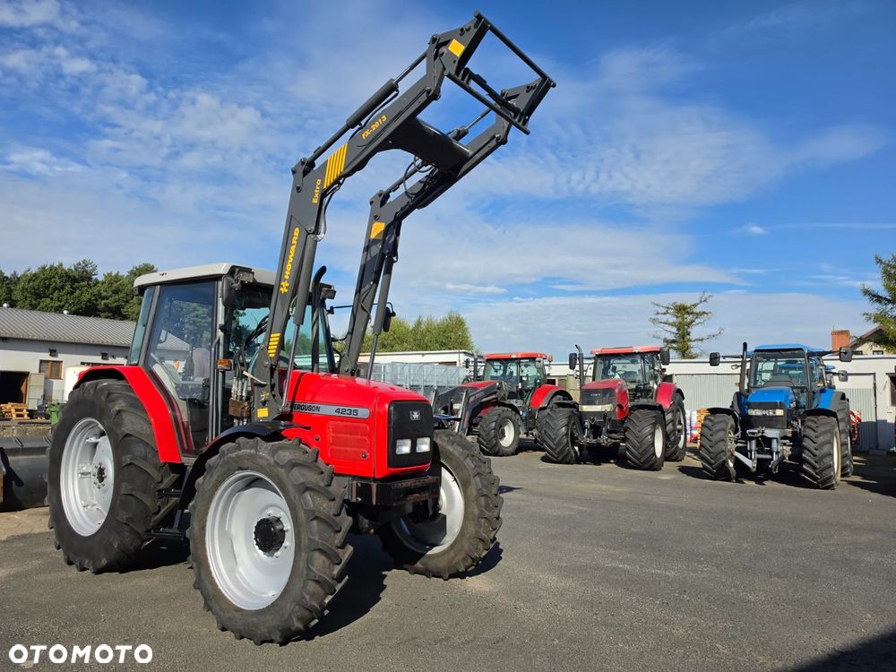 Massey Ferguson 4235 - 1