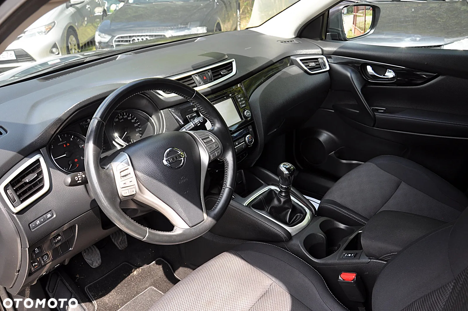 Nissan Qashqai 1.6 DCi Black Edition EU6 - 15