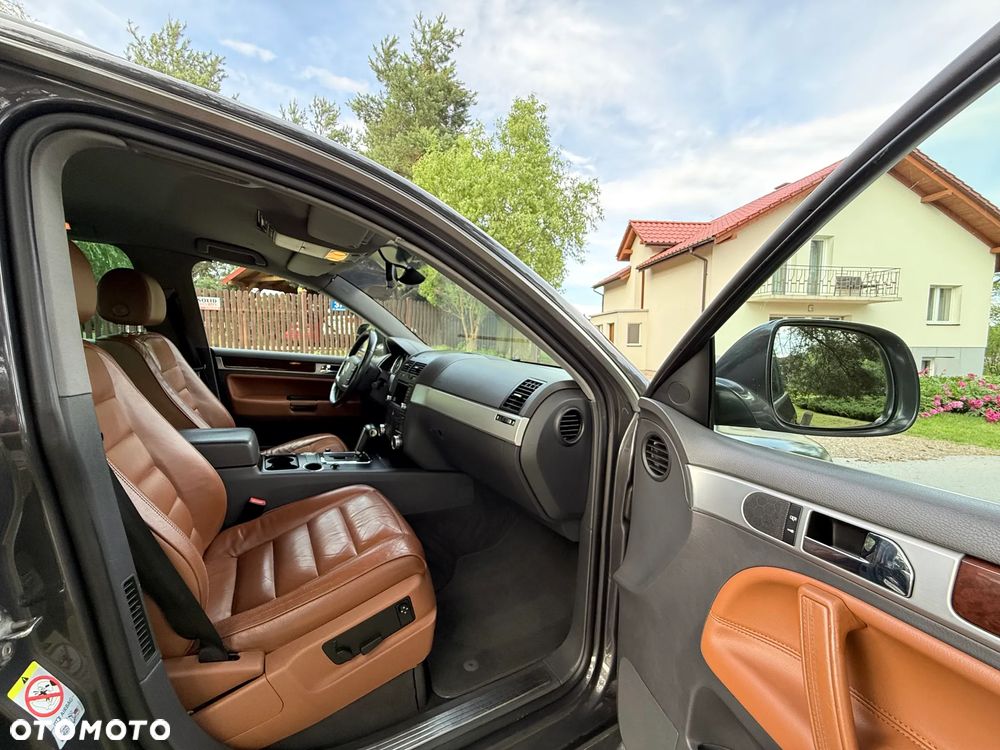 Volkswagen Touareg 3.0 V6 TDI Tiptr - 23