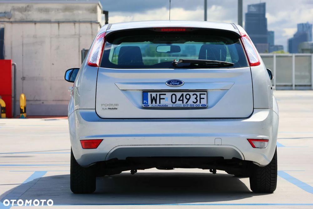 Ford Focus 1.6 Trend - 6