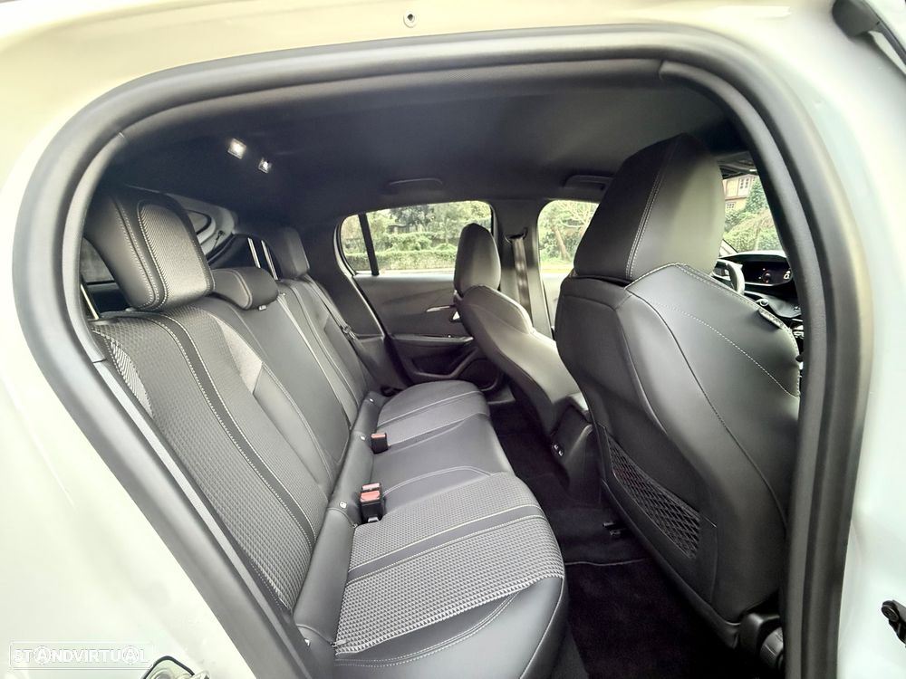 Peugeot 208 1.5 BlueHDi GT Line - 14