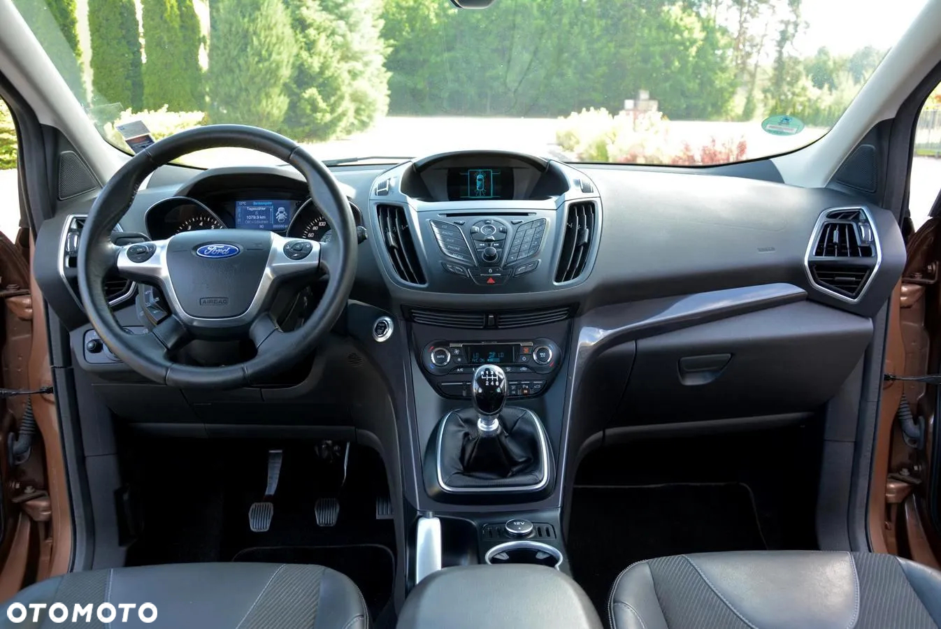 Ford Kuga 1.6 EcoBoost 2x4 Titanium - 30