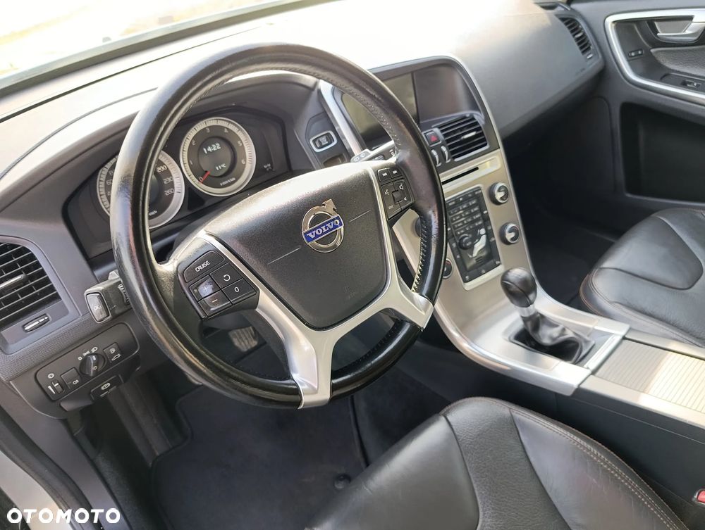 Volvo XC 60 D3 Edition Pro - 9