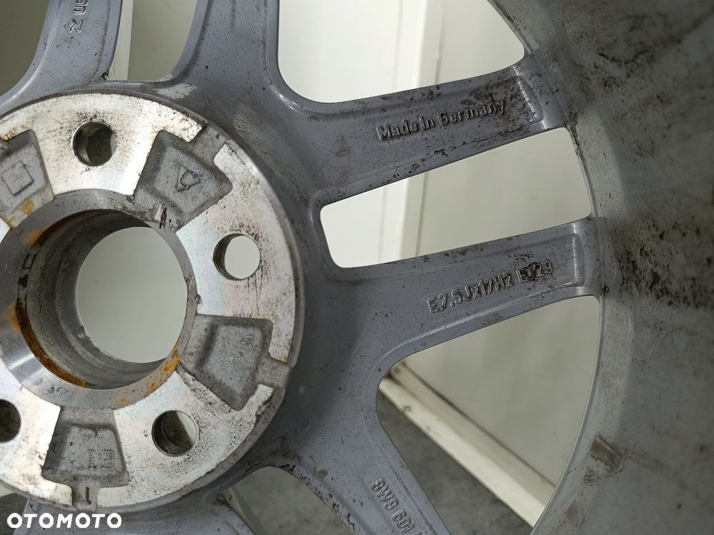 FELGA ALUMINIOWA 17 AUDI A4 B8 8W9601025 2.0 TDI 5X112 - 12