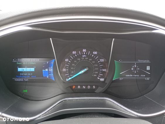 Ford Fusion - 5