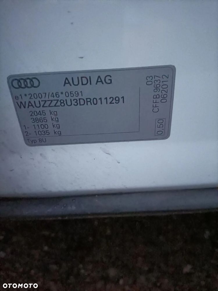 Audi Q3 2.0 TDI Edycja Specjalna - 15