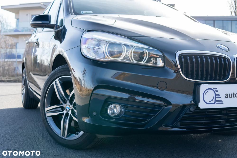 BMW Seria 2 218i Sport Line - 32