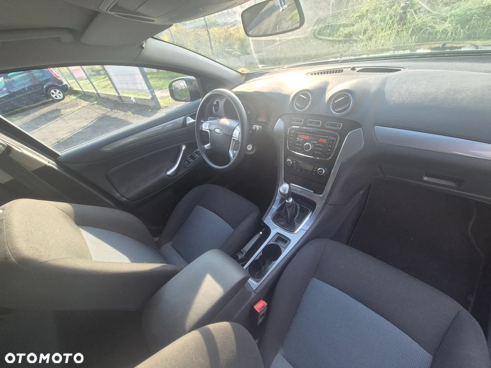 Ford Mondeo 1.6 T Silver X Plus - 7