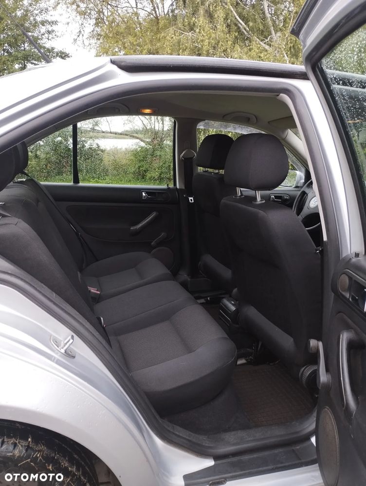 Volkswagen Bora 1.6 - 5