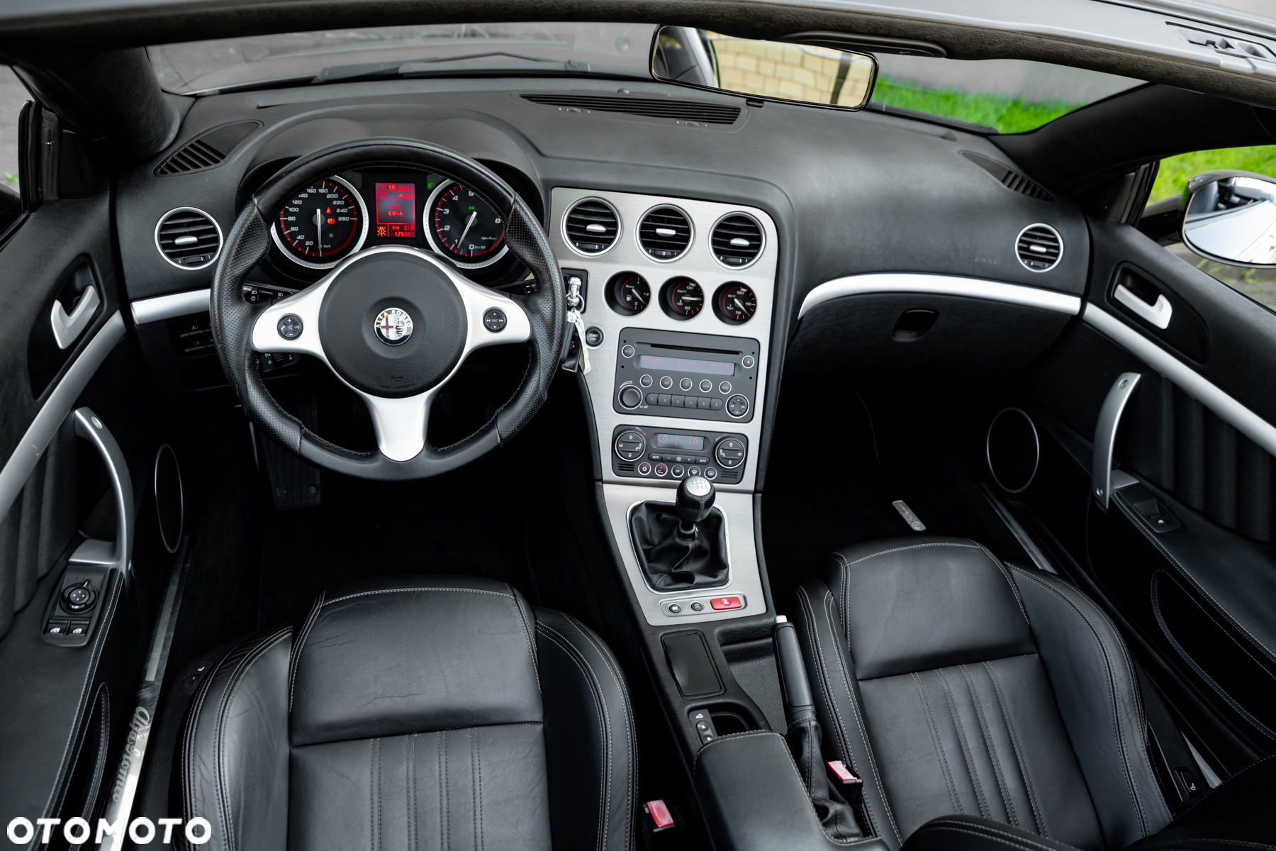 Alfa Romeo Spider 3.2 JTS V6 24V - 29