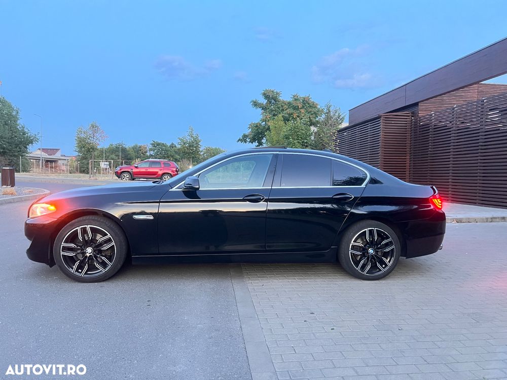 BMW Seria 5 2010 photo 2