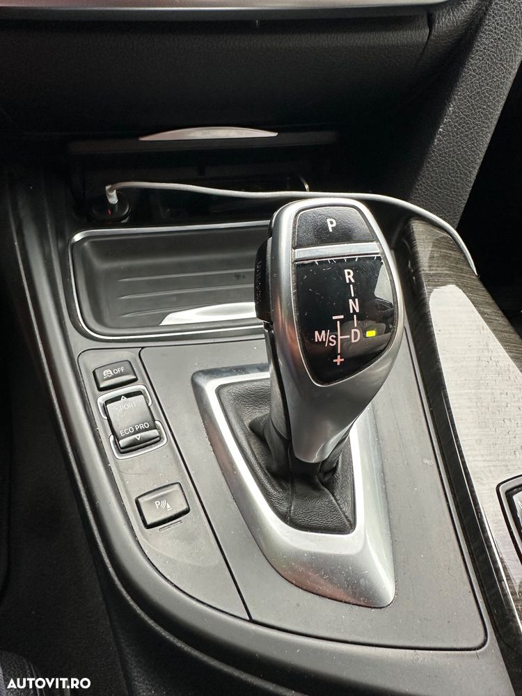 BMW Seria 3 - 13