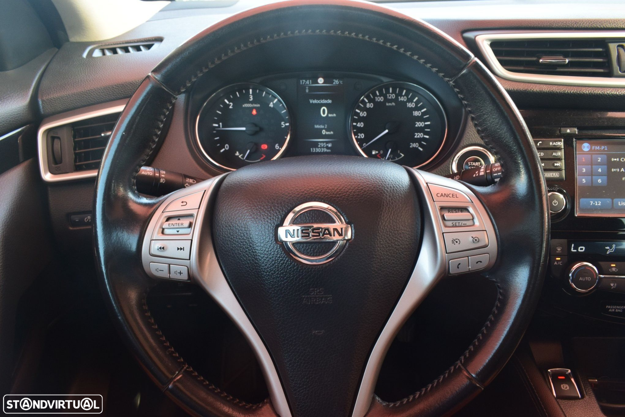 Nissan Qashqai 1.5 dCi N-Connecta 18 - 13