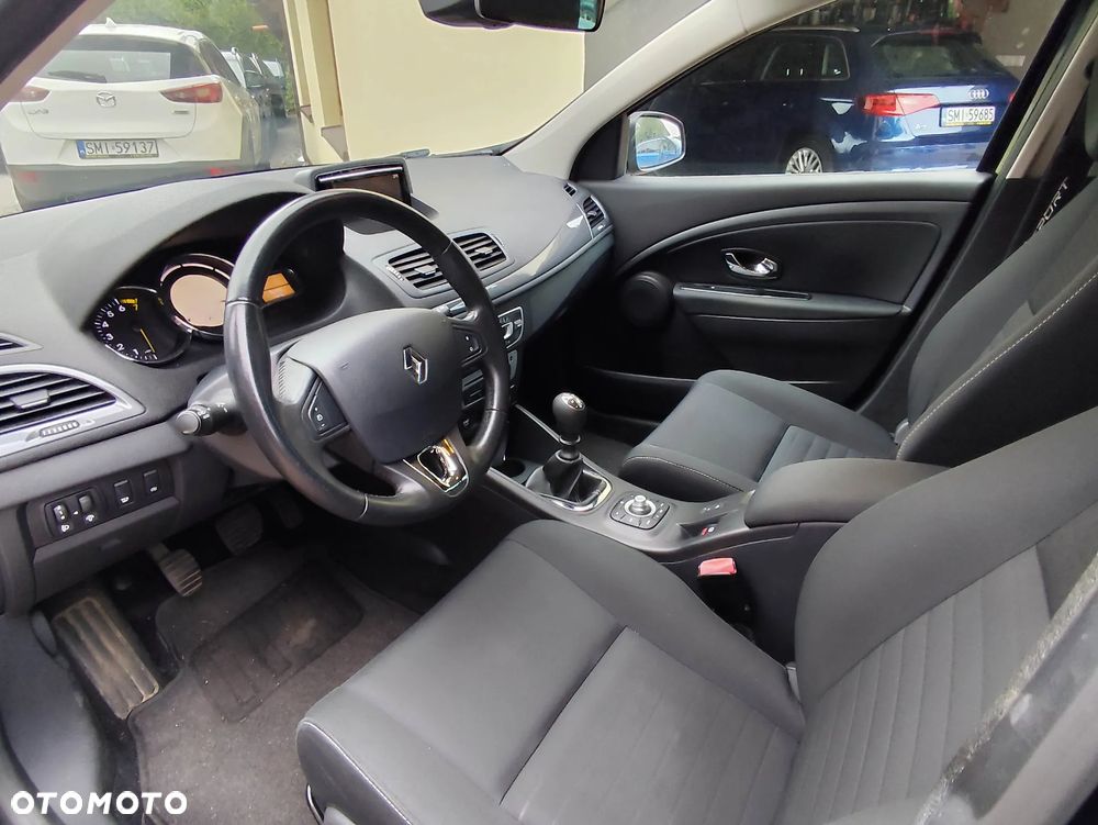 Renault Megane ENERGY TCe 130 LIMITED - 8