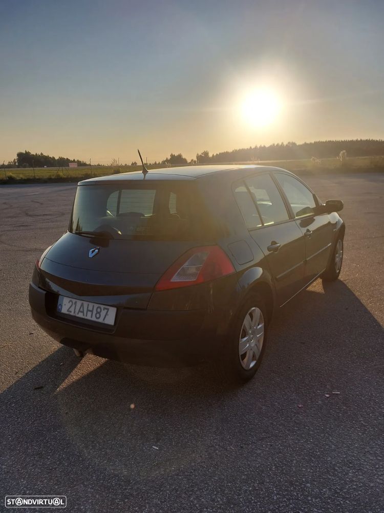 Renault Mégane 1.5 dCi Confort Expression - 3