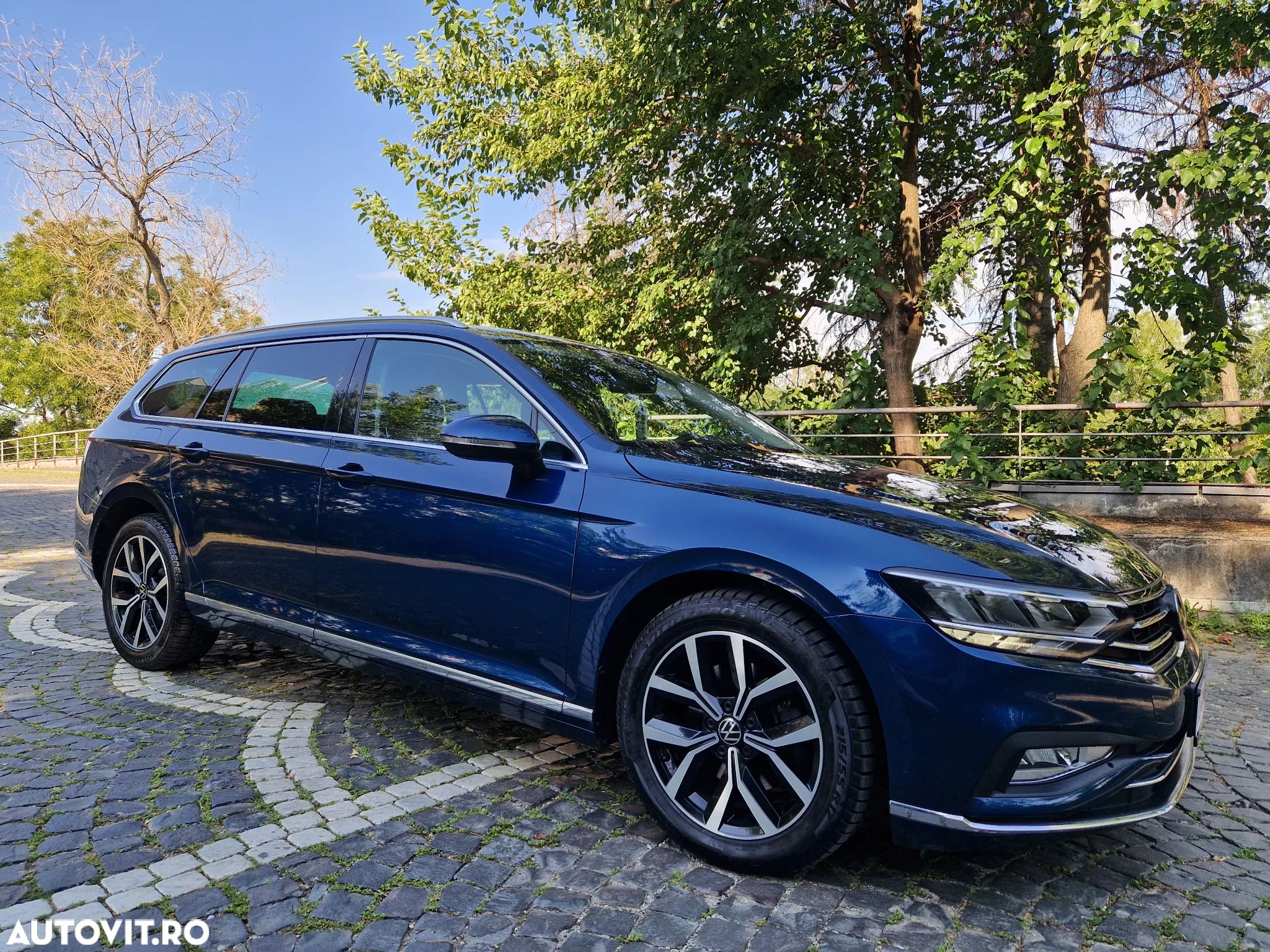 Volkswagen Passat 2.0 TDI SCR DSG Highline - 1