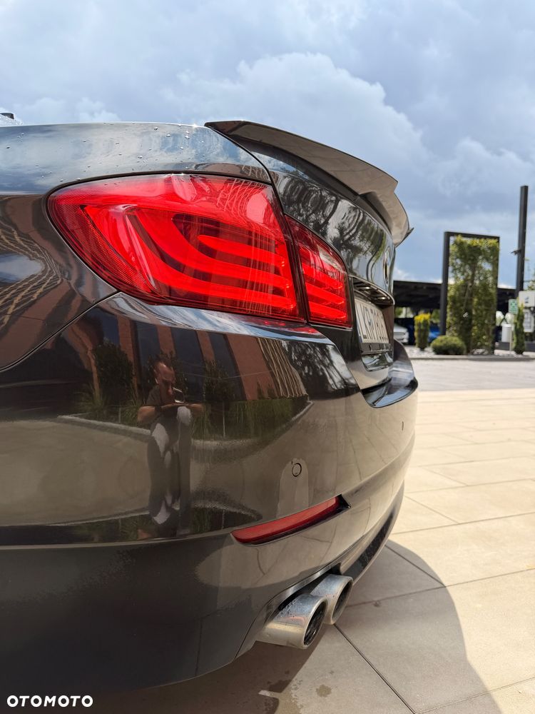 BMW Seria 5 530d xDrive - 9