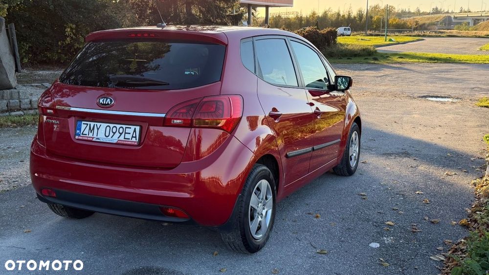 Kia Venga - 18