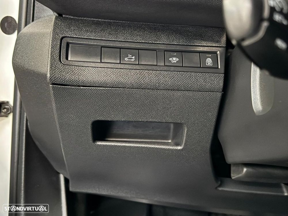 Peugeot 5008 1.5 BlueHDi GT Line EAT8 - 21