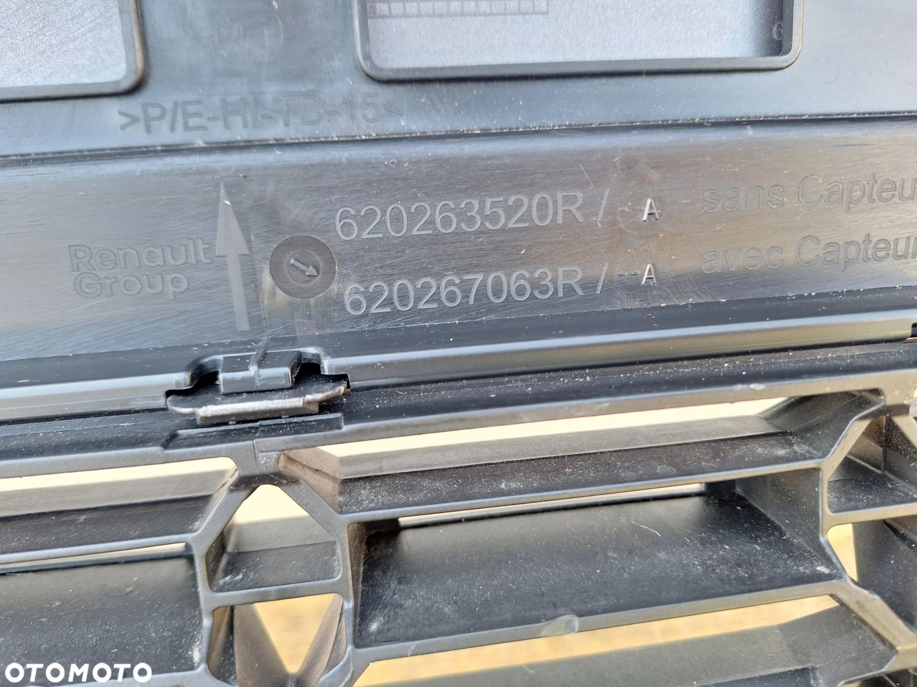 DACIA DUSTER III 24- ZDERZAK PRZÓD PRZEDNI KRATKA BLENDA DOKŁADKA PŁYTA ORYG 620263520R 620267063R WYSYŁKA 24H - 12