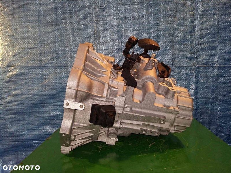 SKRZYNIA BIEGÓW TOYOTA AVENSIS T25 1.8 VVTI 5B. - 2