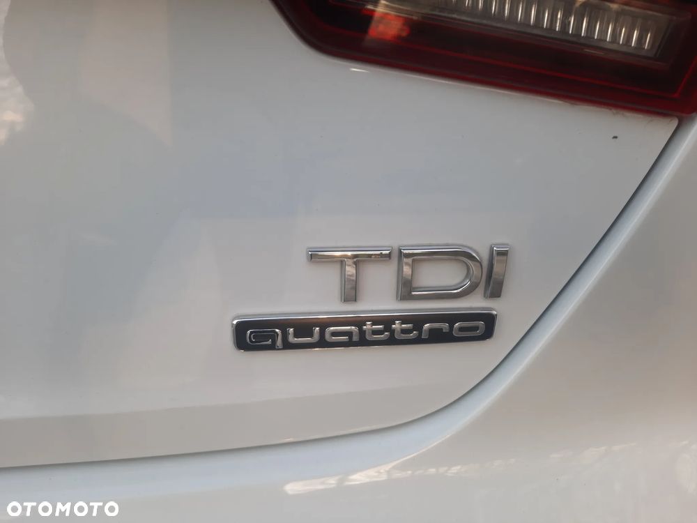 Audi A4 Limousine 2.0 TDI DPF clean diesel quattro S tronic S line Sportpaket - 9