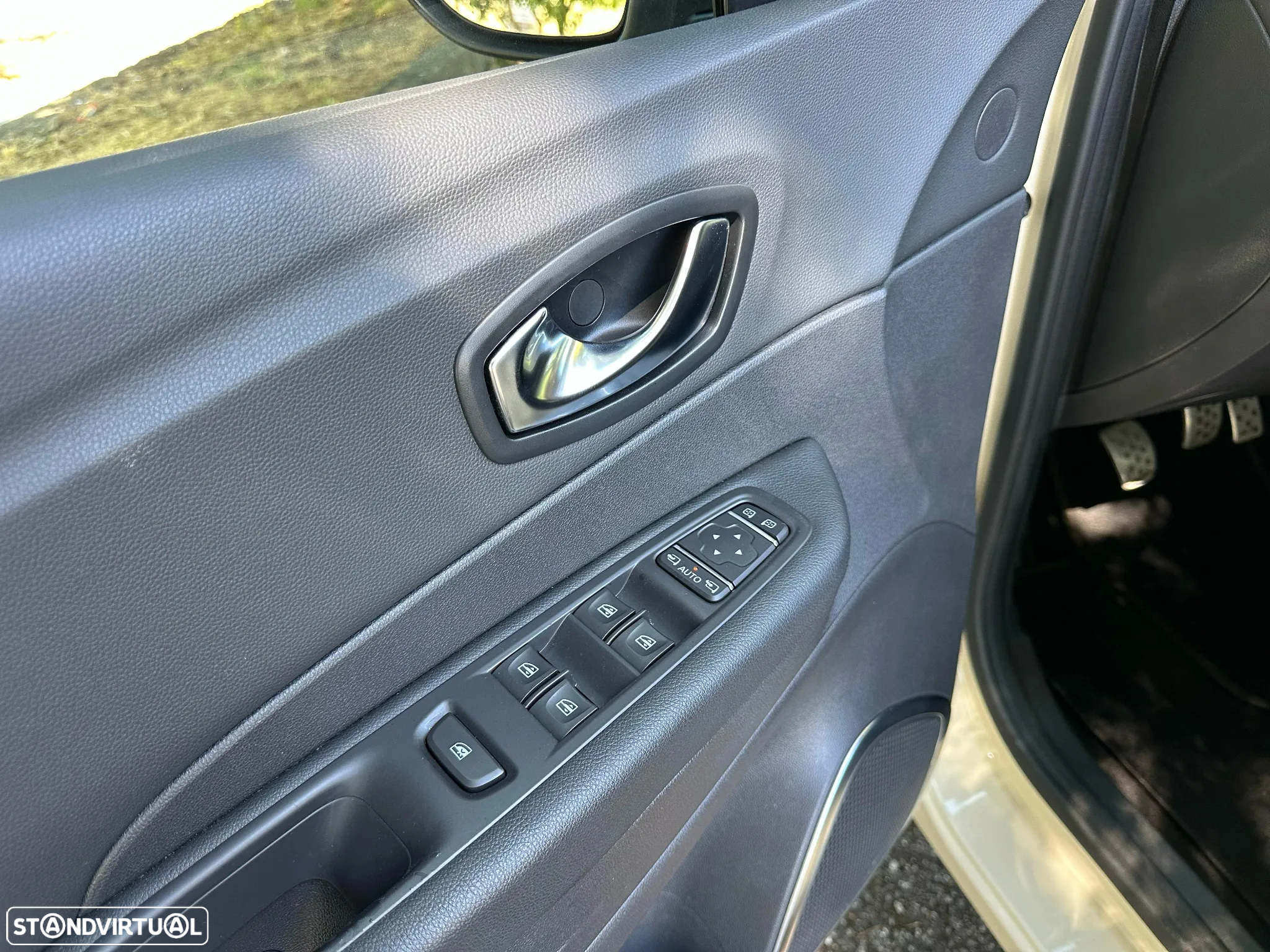 Renault Captur ENERGY dCi 110 Intens - 24