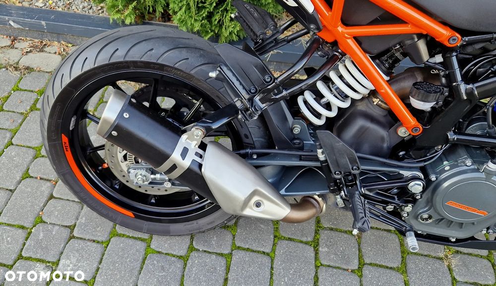 KTM Duke - 21