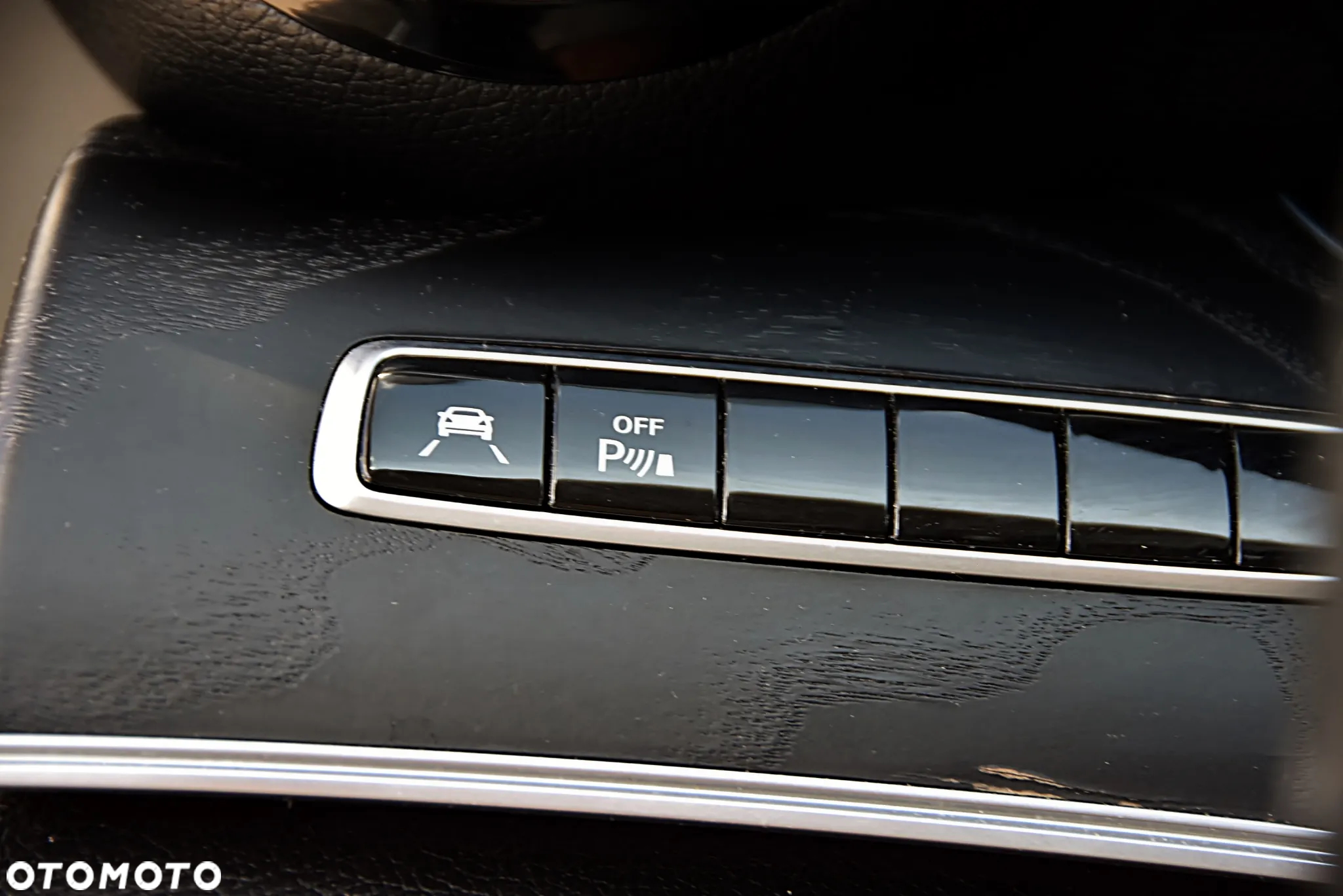 Mercedes-Benz Klasa E 220 d 4Matic T All-Terrain 9G-TRONIC Avantgarde - 34