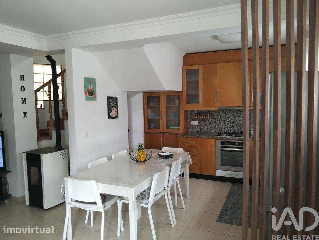 Casa / Villa T3 em Buarcos e São Julião de 156,66 m2 - Grande imagem: 3/16