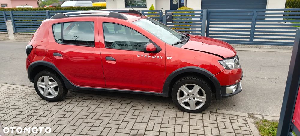 Dacia Sandero Stepway 1.5 dCi Laureate - 4