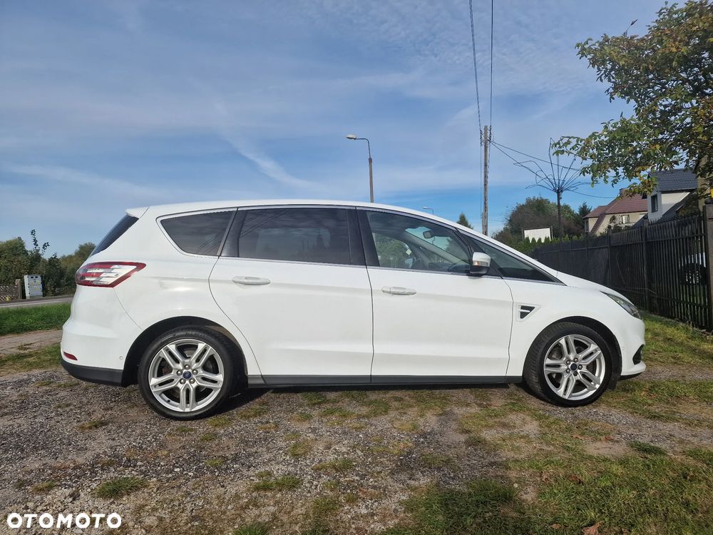 Ford S-Max 2.0 TDCi 4WD Titanium PowerShift - 7